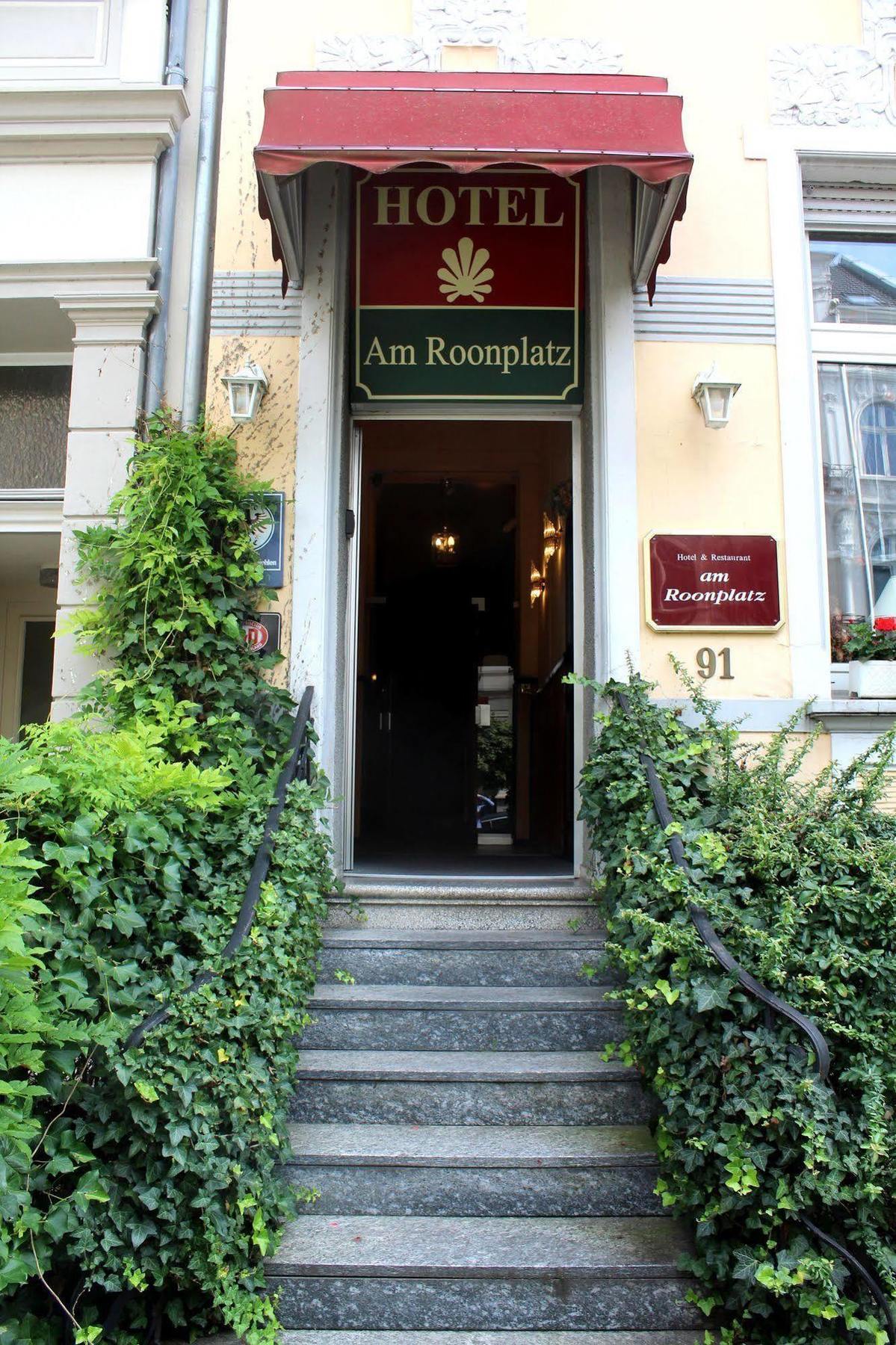 Hotel Am Roonplatz Bonn Exterior photo